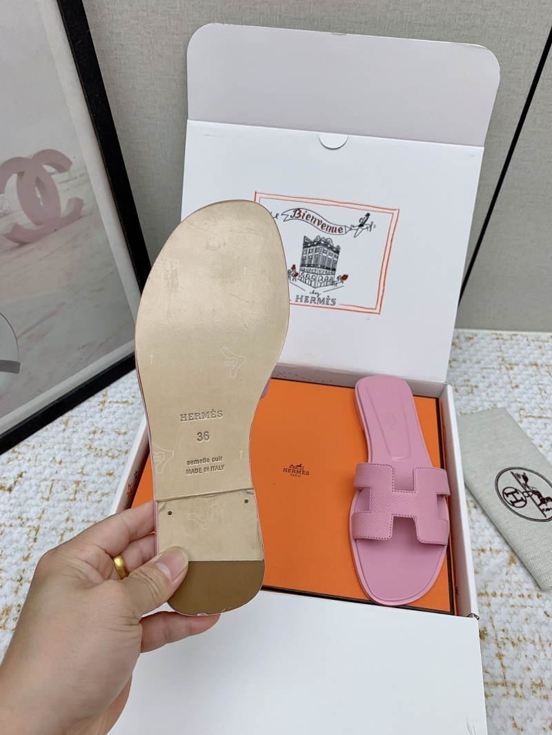 H**me5 slippers
